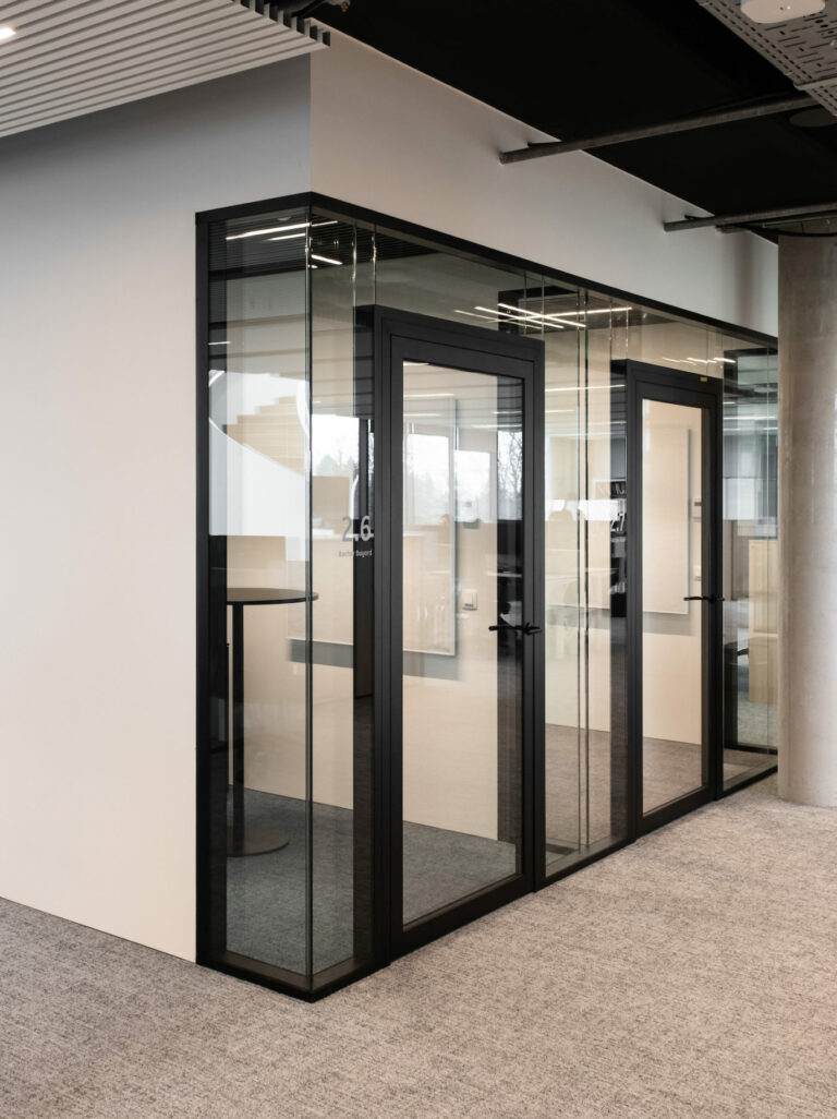 Black frame for ING offices